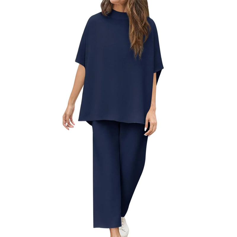 Set of wide trousers with 3/4 sleeves for women