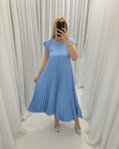 🌸Seasonal Sale-49%OFF👗Sleeveless pleated simple solid color dress