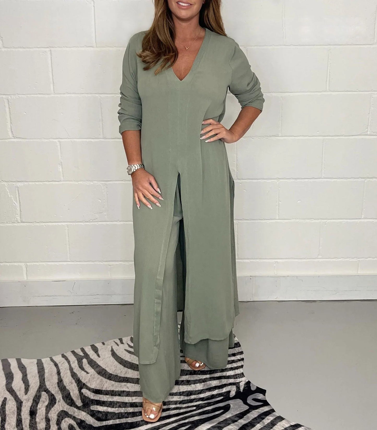 Two Piece Casual Long Top and Casual Trousers😍