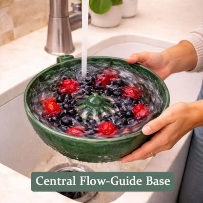 🍓 50% OFF NOW!🔥Berry Swirl Washing & Serving Bowl – Dual-purpose colander design, non-slip base & perfect for rinsing, draining & serving berries or snacks 🥣
