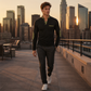 Maglia pullover casual da uomo con colletto alto e maniche lunghe, design con pannelli a contrasto